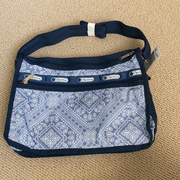 Nwt LeSportsac bag - Picture 6 of 7